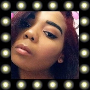 Meet your Posher, Alisha